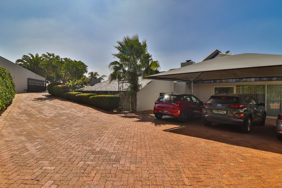 5 Bedroom Property for Sale in Welgemoed Western Cape